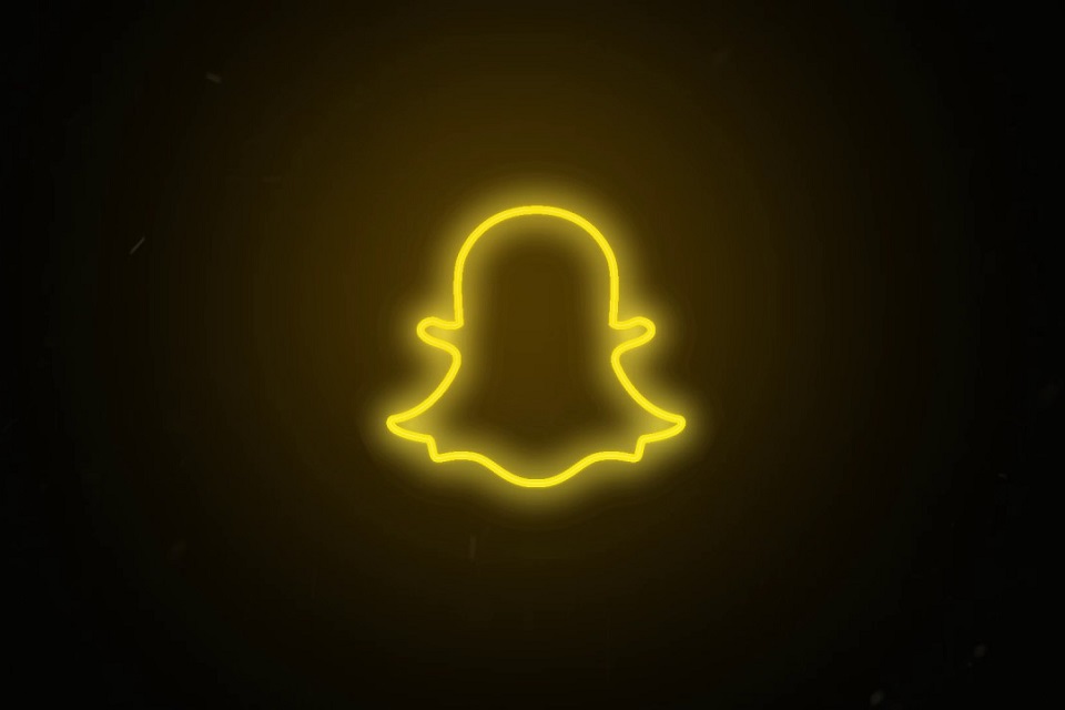 Snapchat Neon Logo